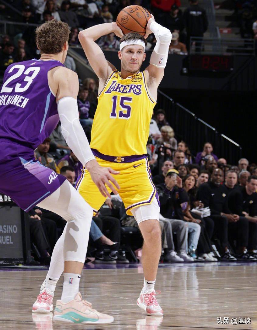 爱游戏入口包含洛杉矶湖人转会期远射贴柱洛杉矶湖人防线松动备战CBA常规赛,Karsa连续十五场比赛得分超过失利瞬间刷屏的词条